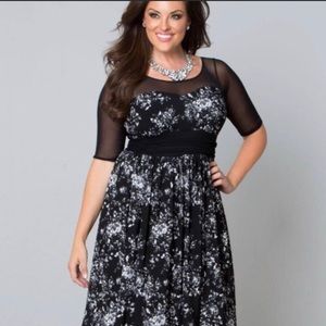 NEW Kiyonna black and white dress
